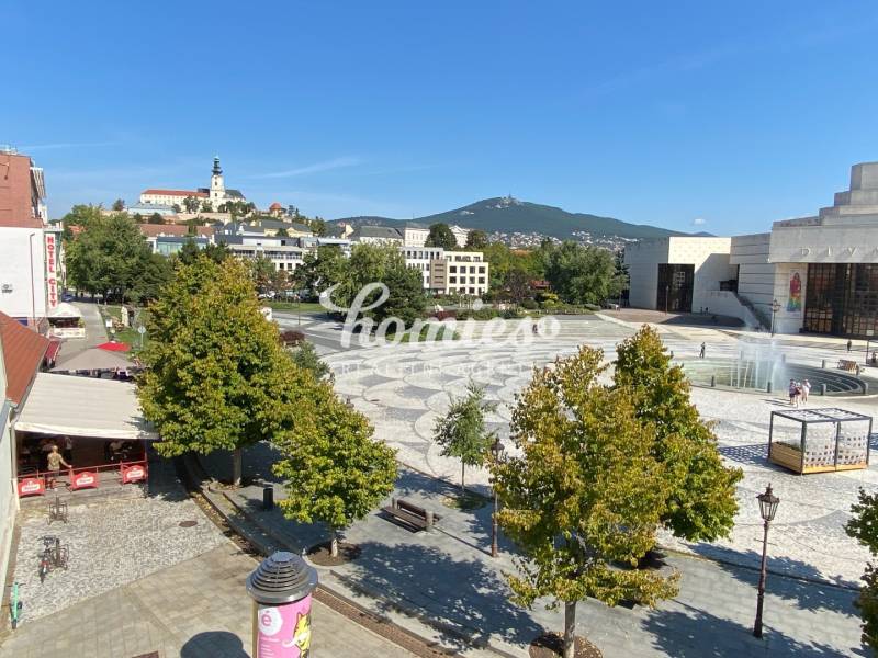 Svätopluk. námestie