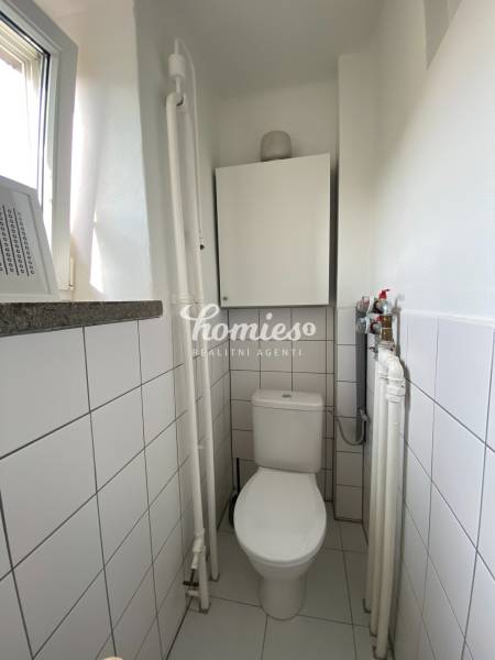 PRENÁJOM veľký 3izb. mestský byt,  klimatizácia centrum,