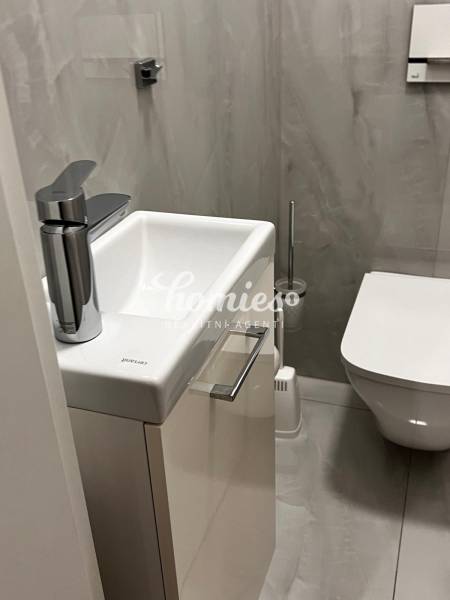 Prenájom 3 izbový byt v Tabáni - úplné centrum mesta