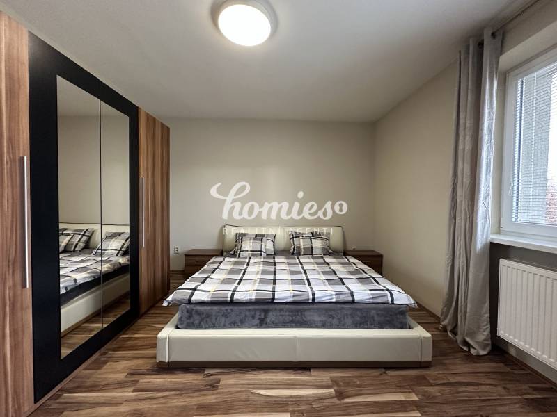 bedroom II