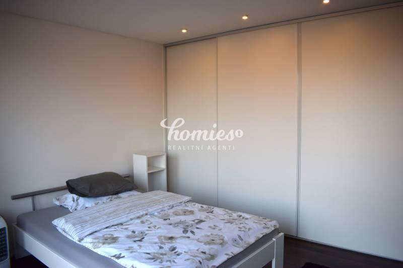 bedroom II