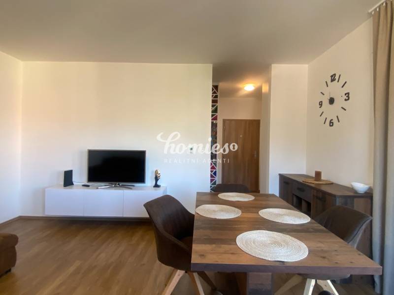 PRENÁJOM 2 izbový moderný byt s terasou, NOVOSTAVBA,  garáž