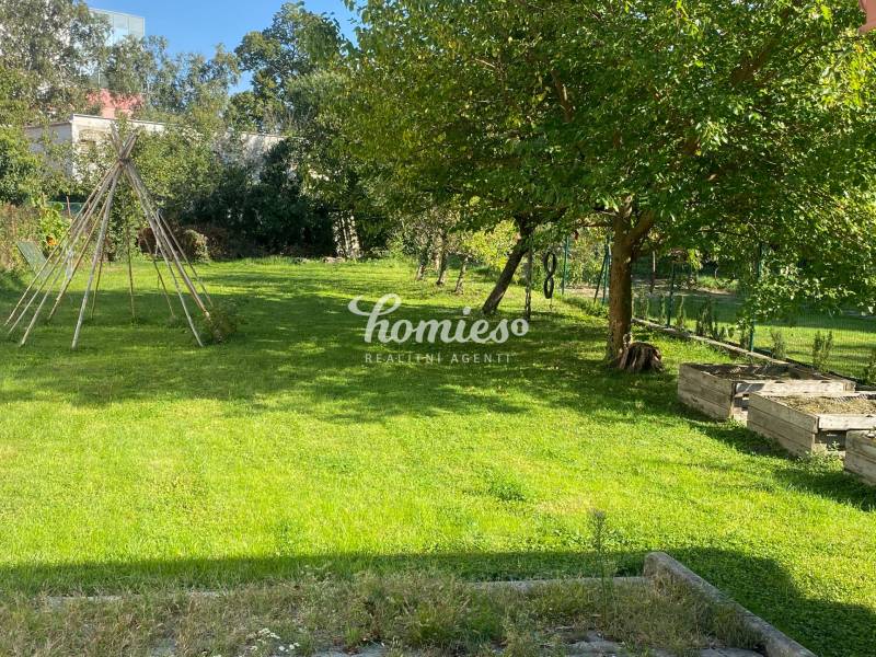 PRENÁJOM 1 izb byt v dome,  záhrada -  centrum mesta, Kalvária