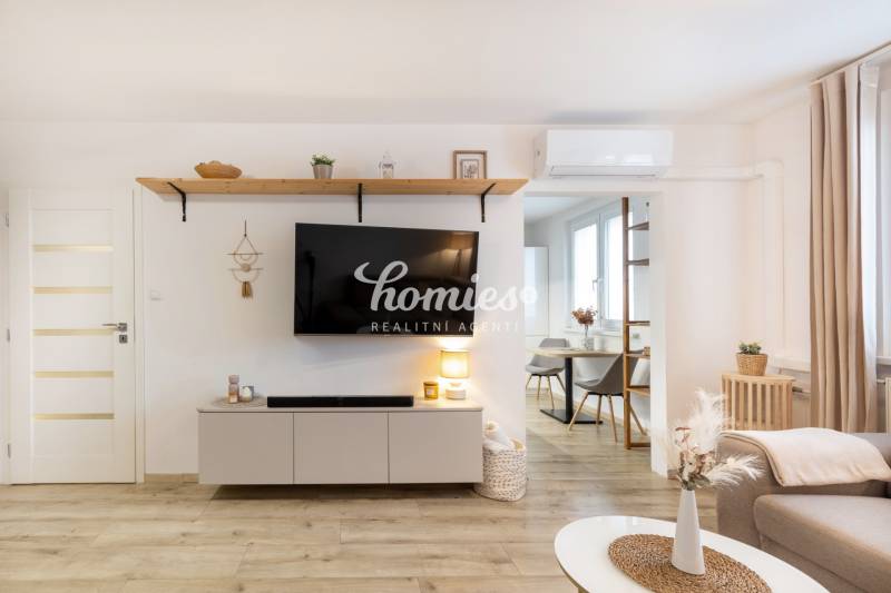 kuchyňa s obývačkou 