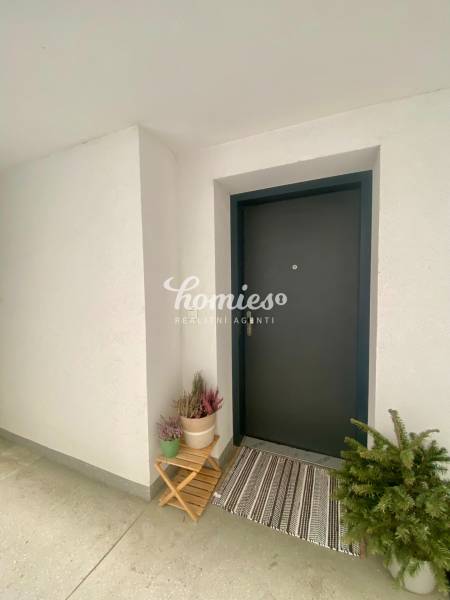 PRENÁJOM 2 izbový zariadený byt v centre, výhľad na hrad,  PROMENADA