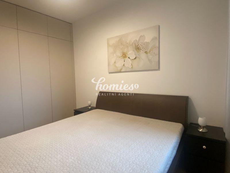 bedroom I